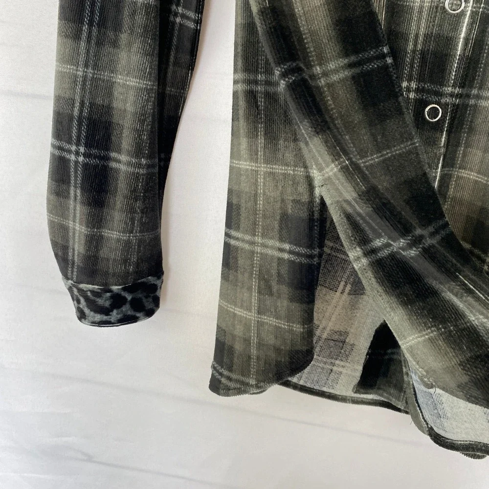 Susan Graver Whimsigoth Corduroy Shirt‎ Women SP Black Plaid Animal Print Trim